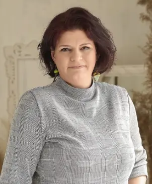 Kucharik Gabriella