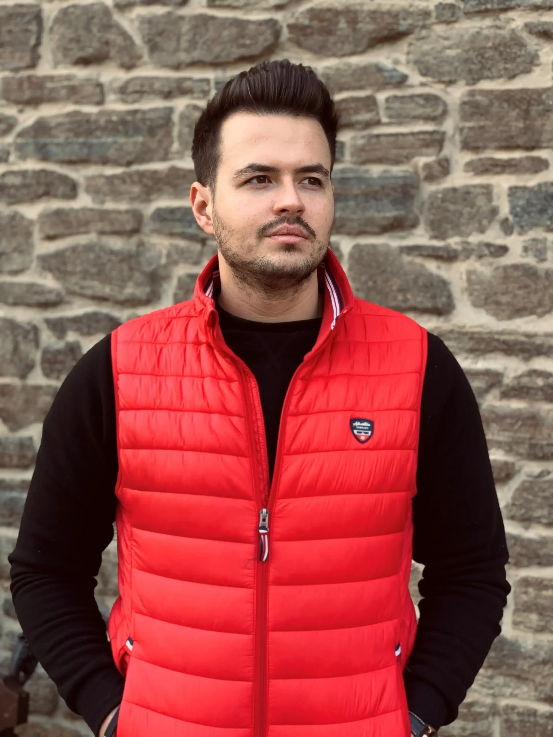 Tyetyák Áron